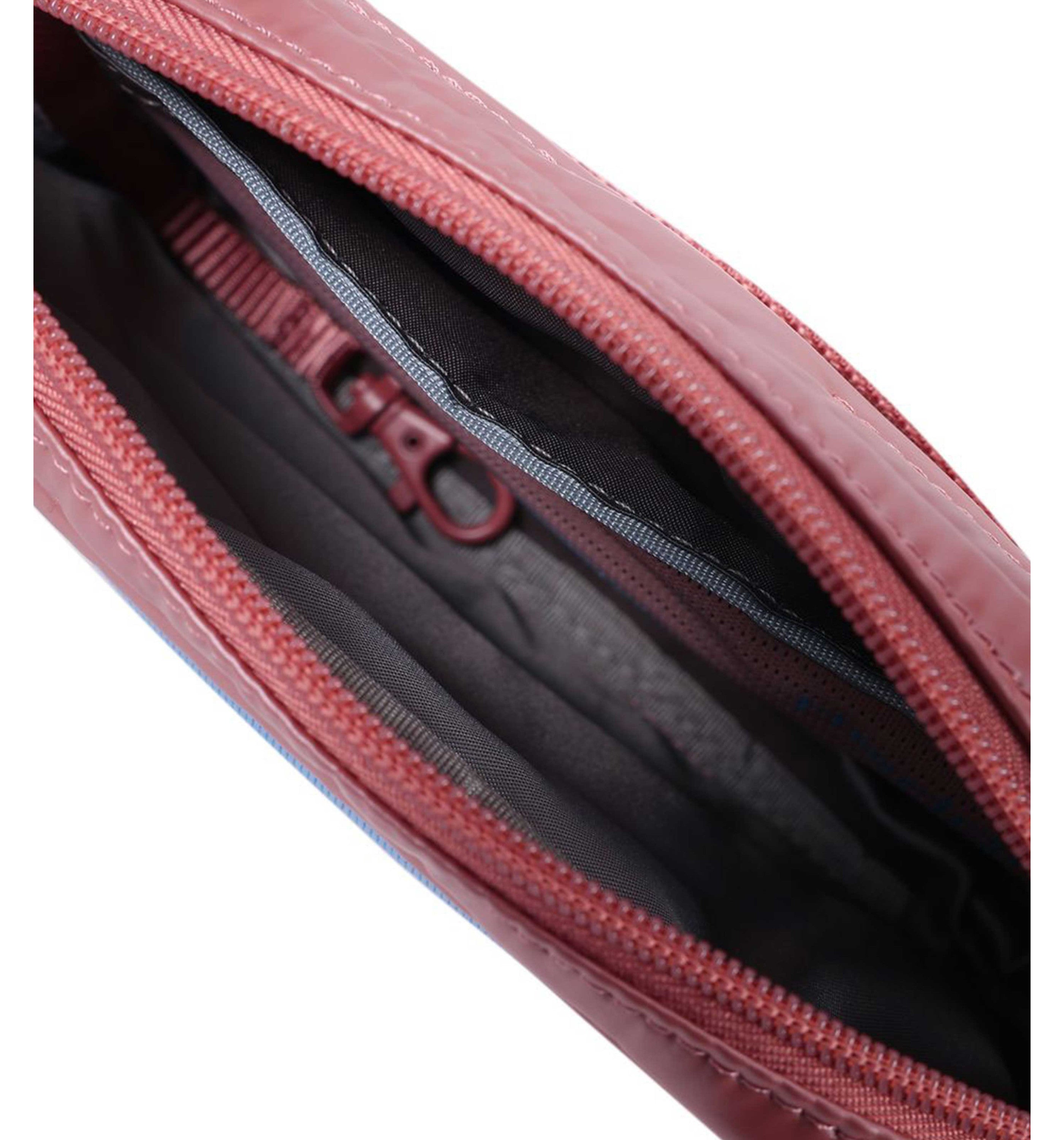 HEDGRENSnug Sling Bag