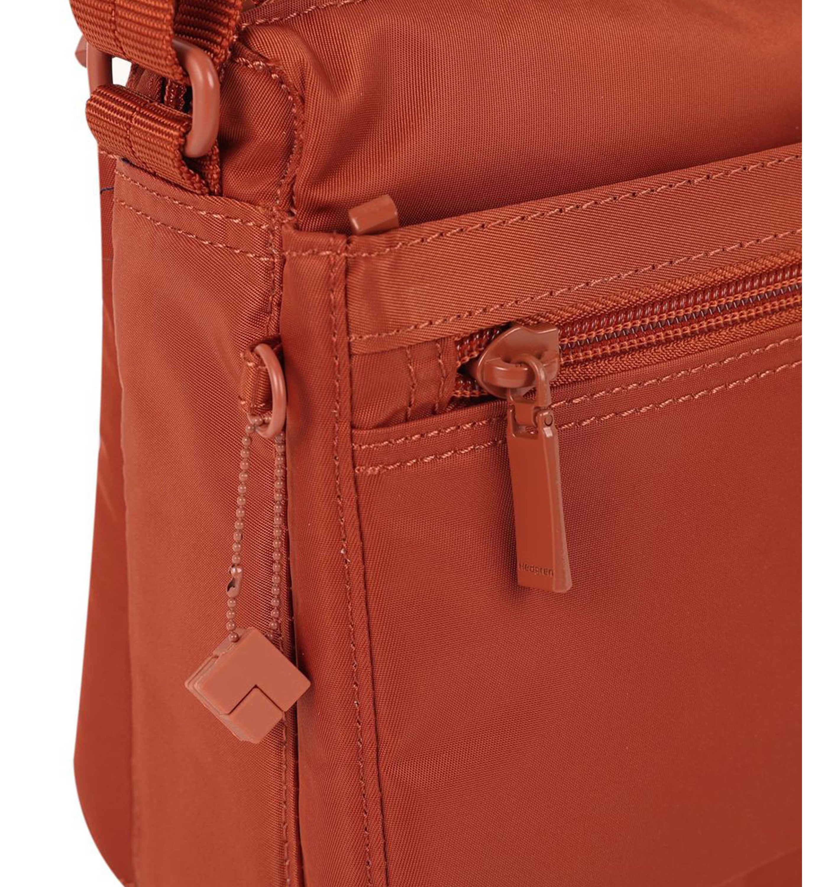 HEDGRENEye Sling Bag