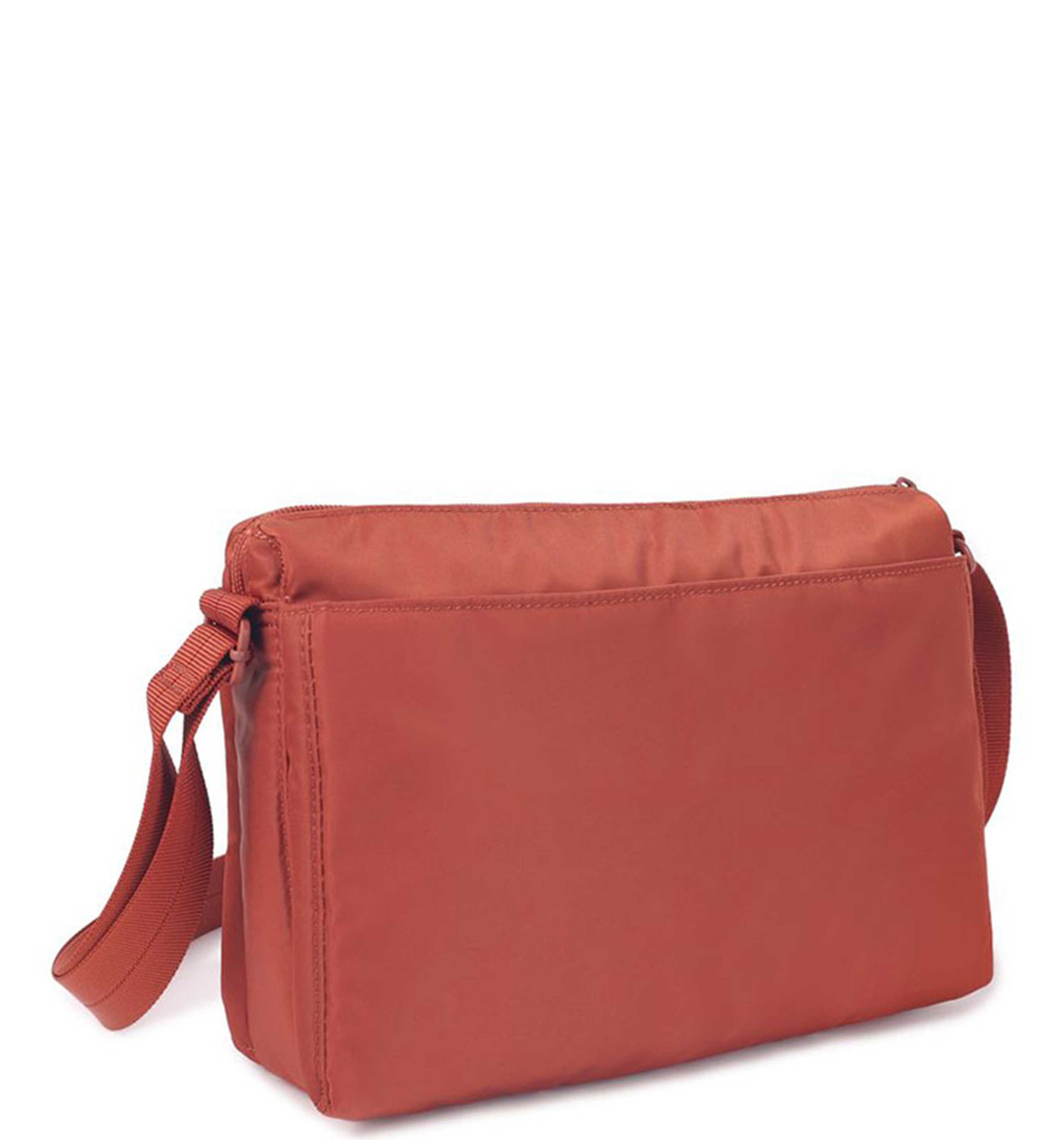 HEDGRENEye M Sling Bag