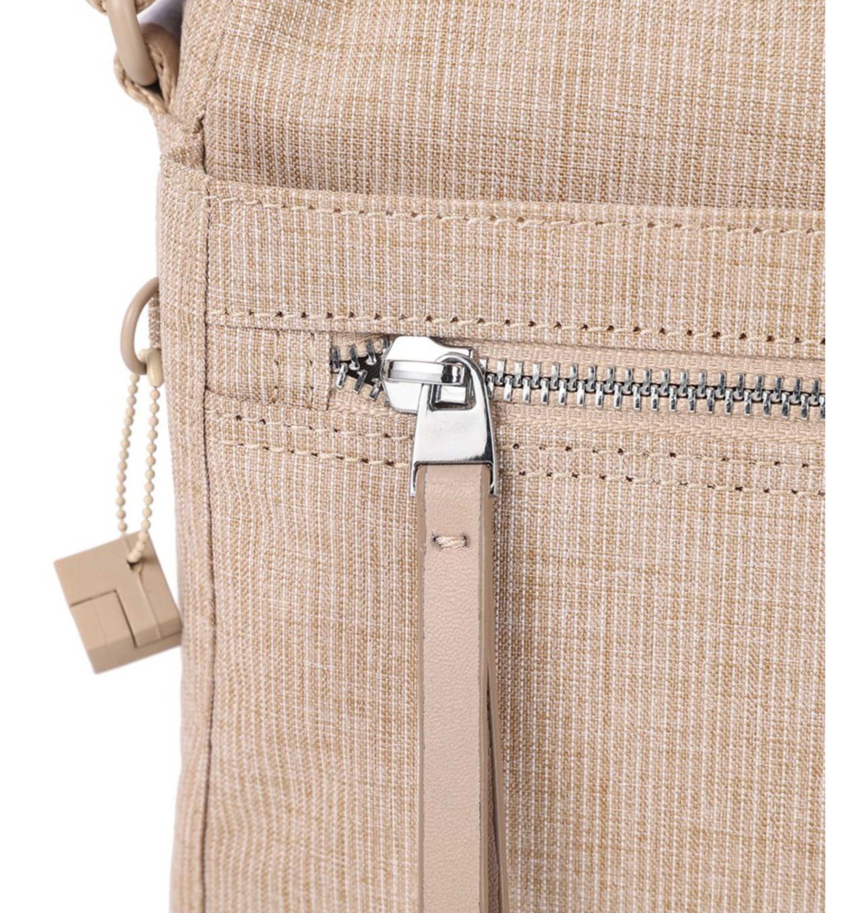 HEDGRENEye M Sling Bag