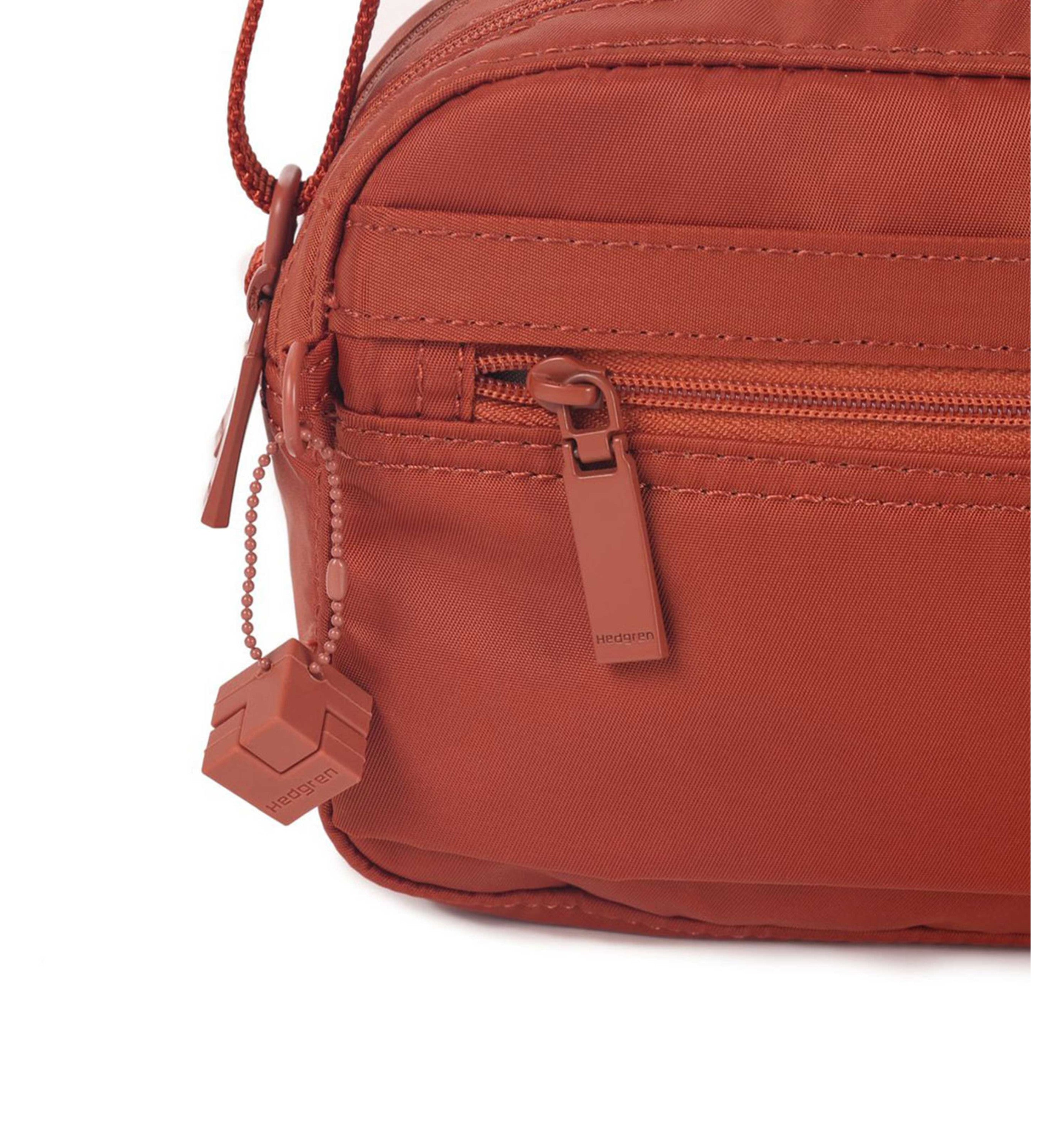 HEDGRENMaia Sling Bag