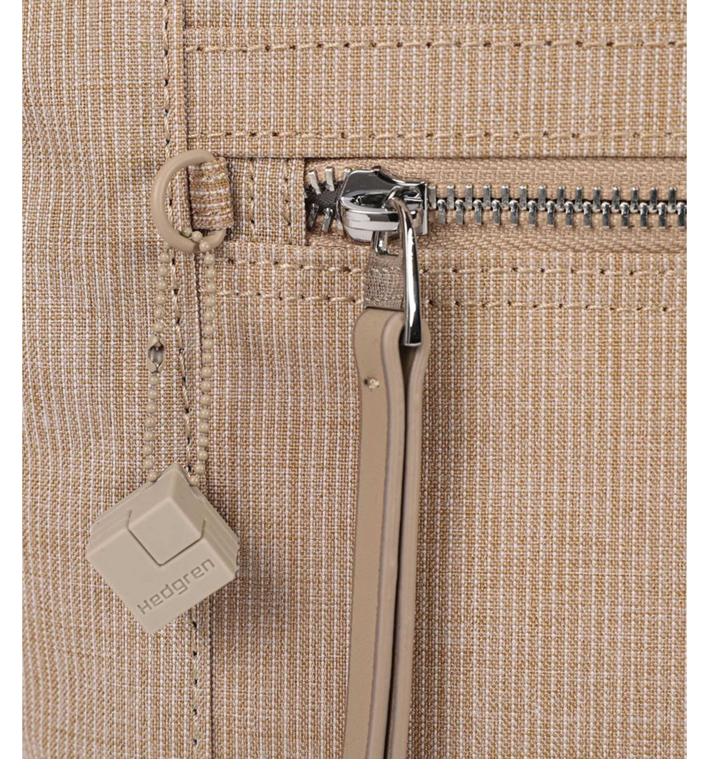 HEDGRENZoe Shoulder Bag