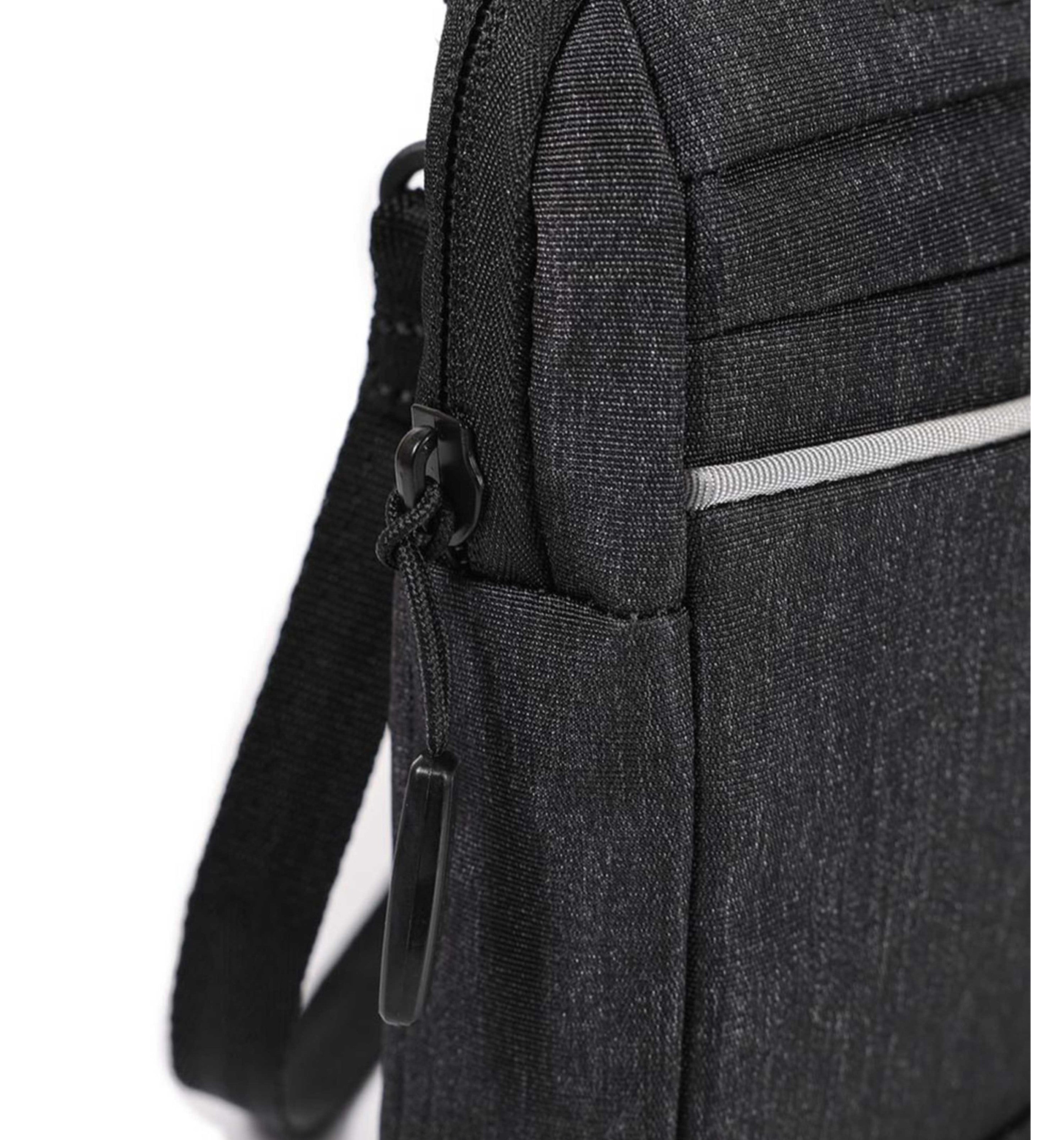 HEDGRENLinear Sling Bag