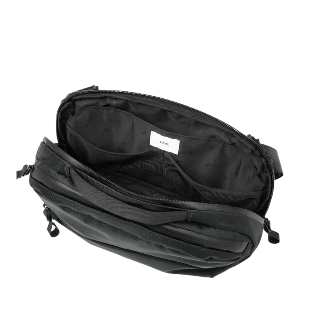 ACEA. Ruggmaster 2 Crossbody
