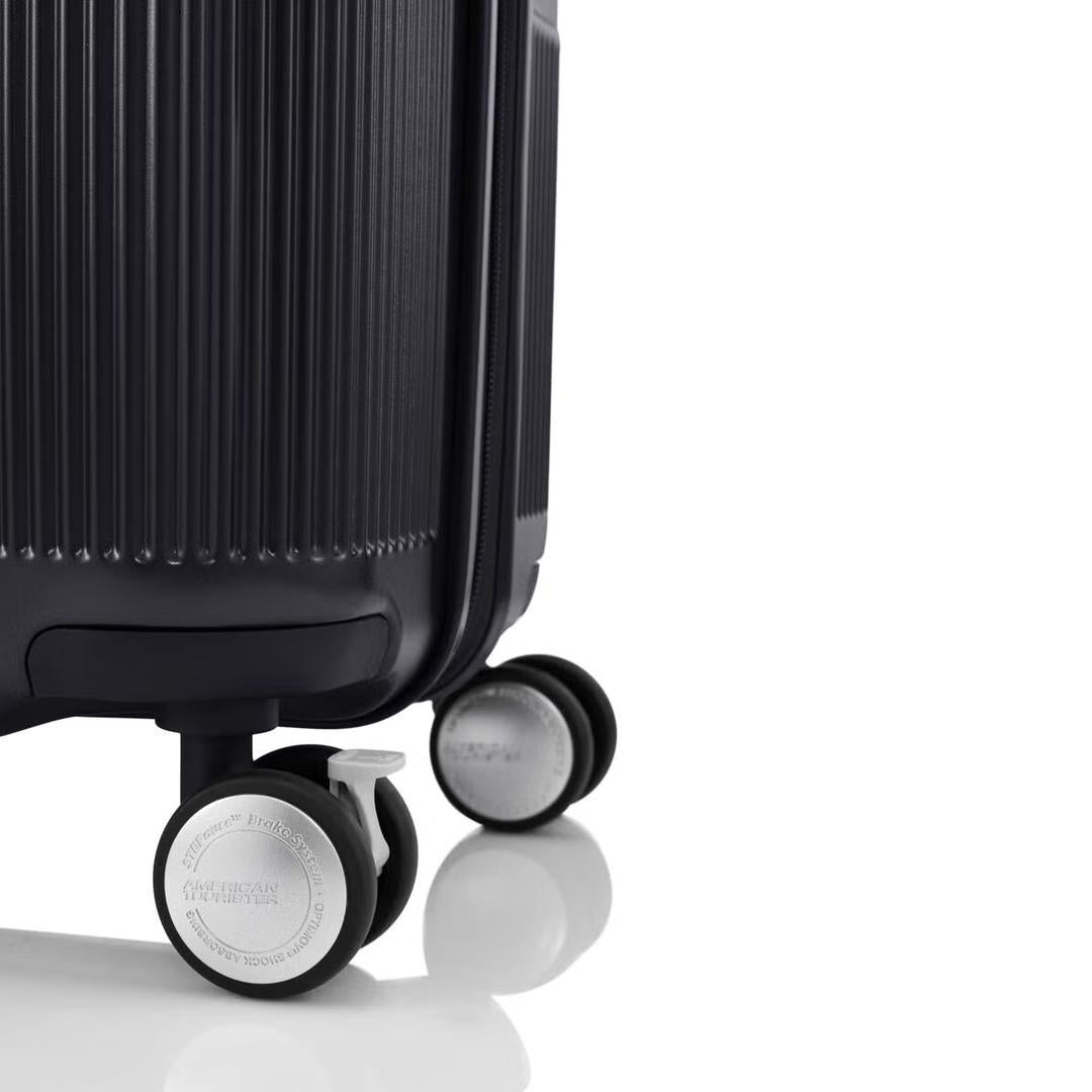 American TouristerGemina Pro V2 Medium