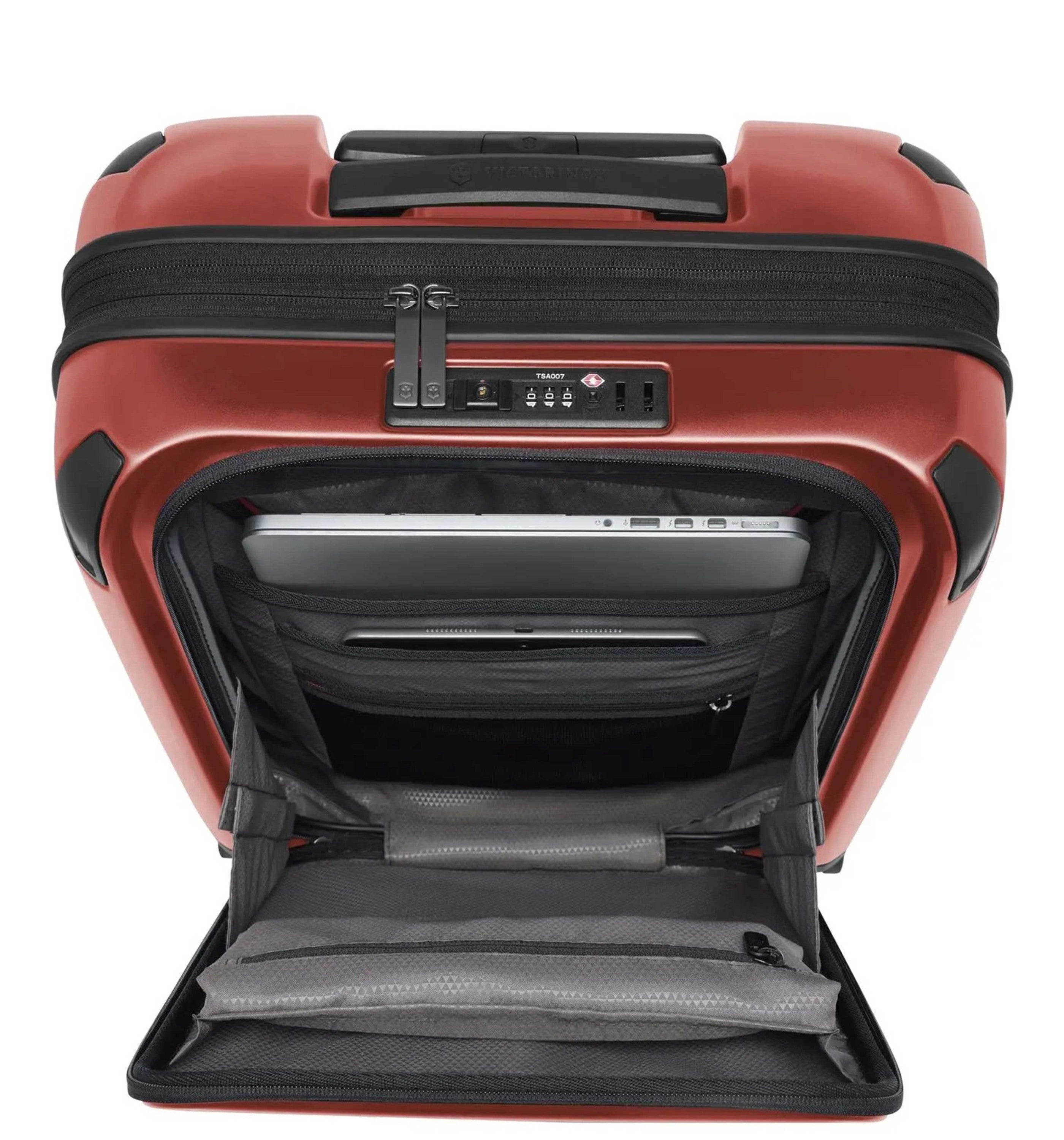 VICTORINOXSpectra 3.0 Expandable Global Carry-On