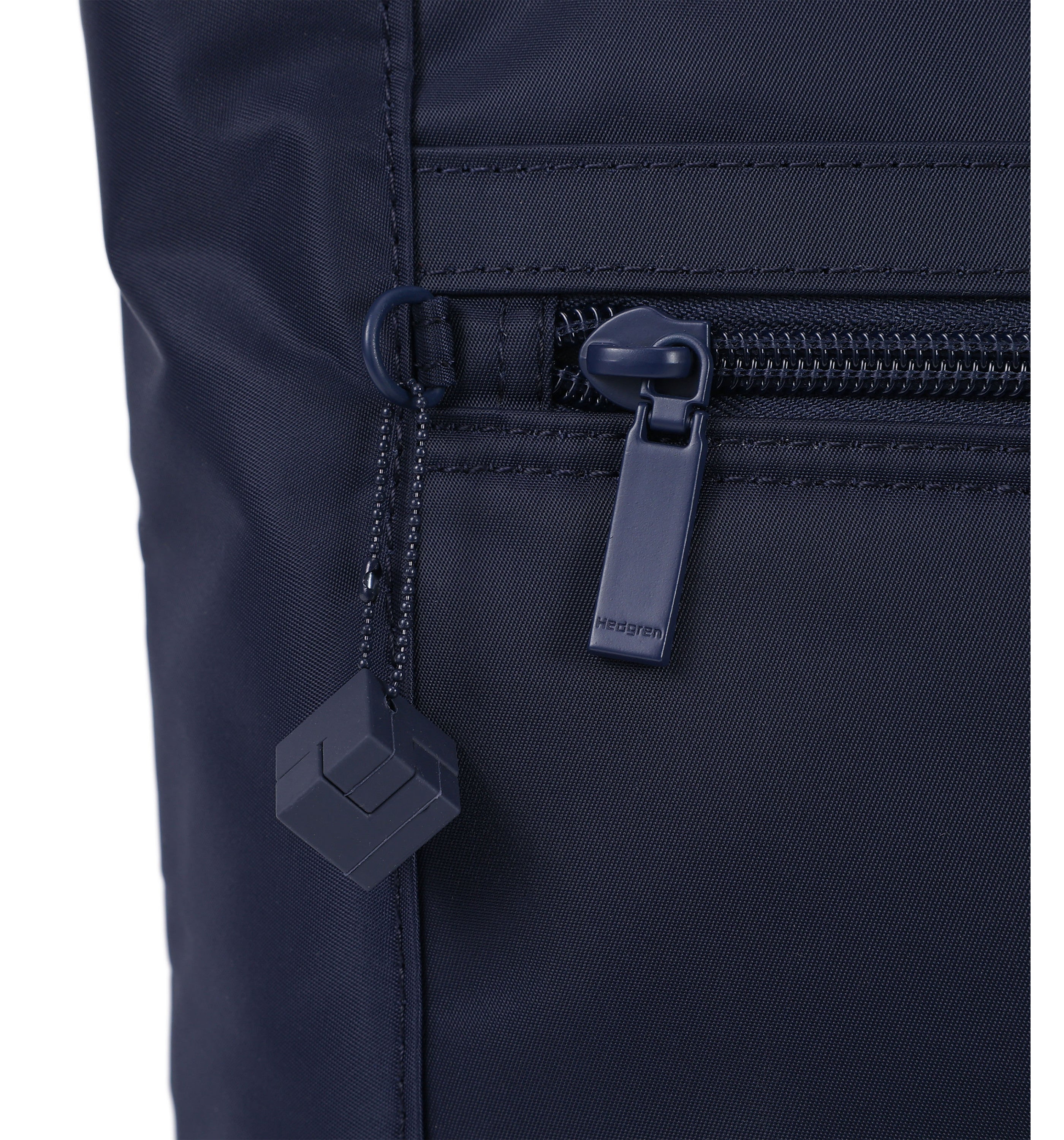 HEDGRENZoe Shoulder Bag