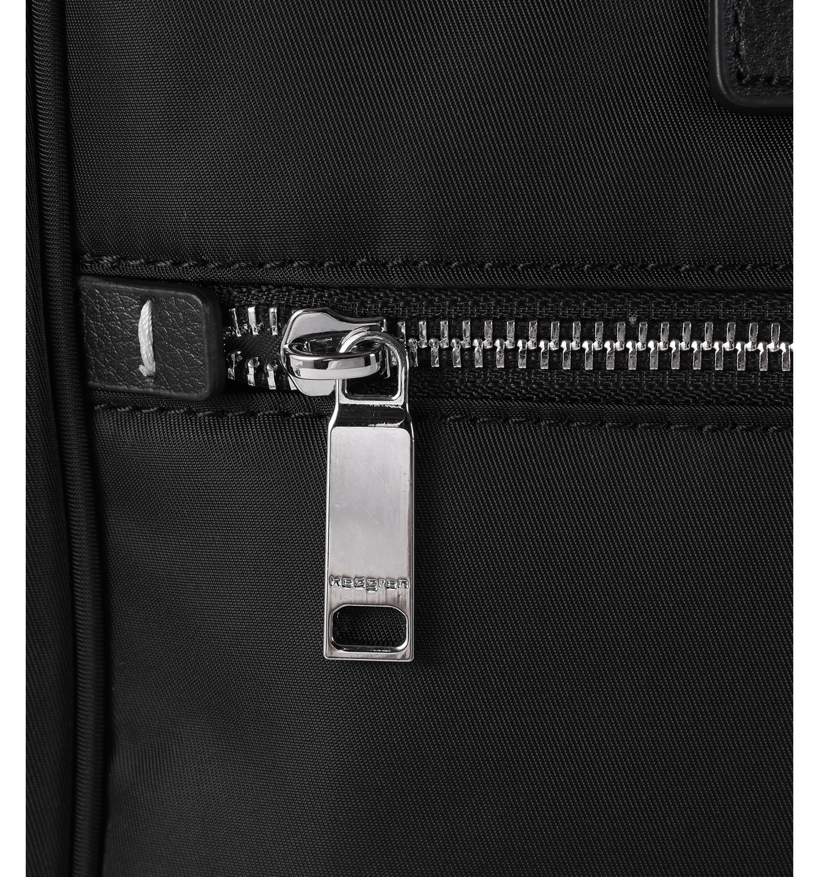 HEDGRENAppeal Shoulder Bag