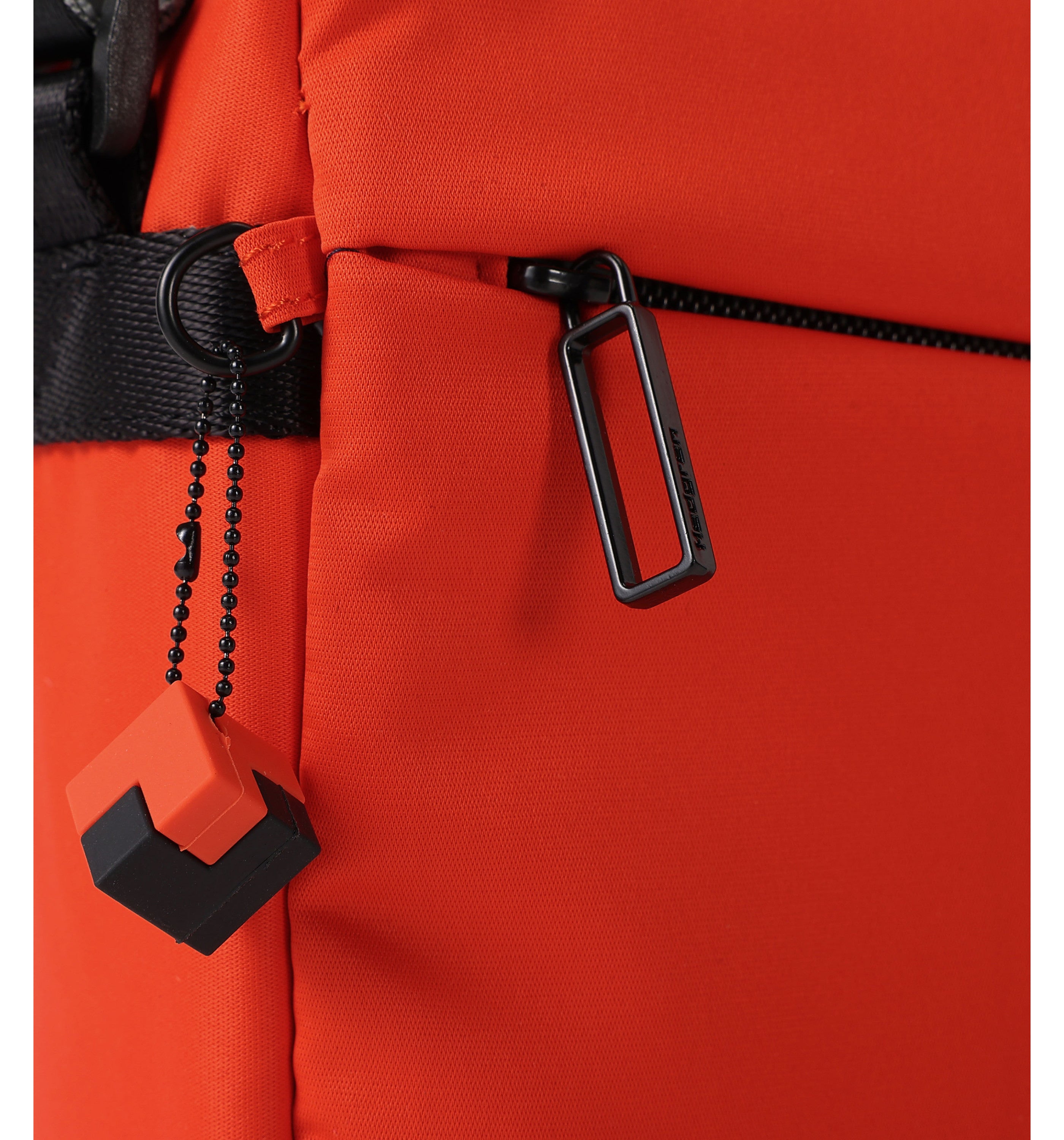 HEDGRENNeutron M Sling Bag