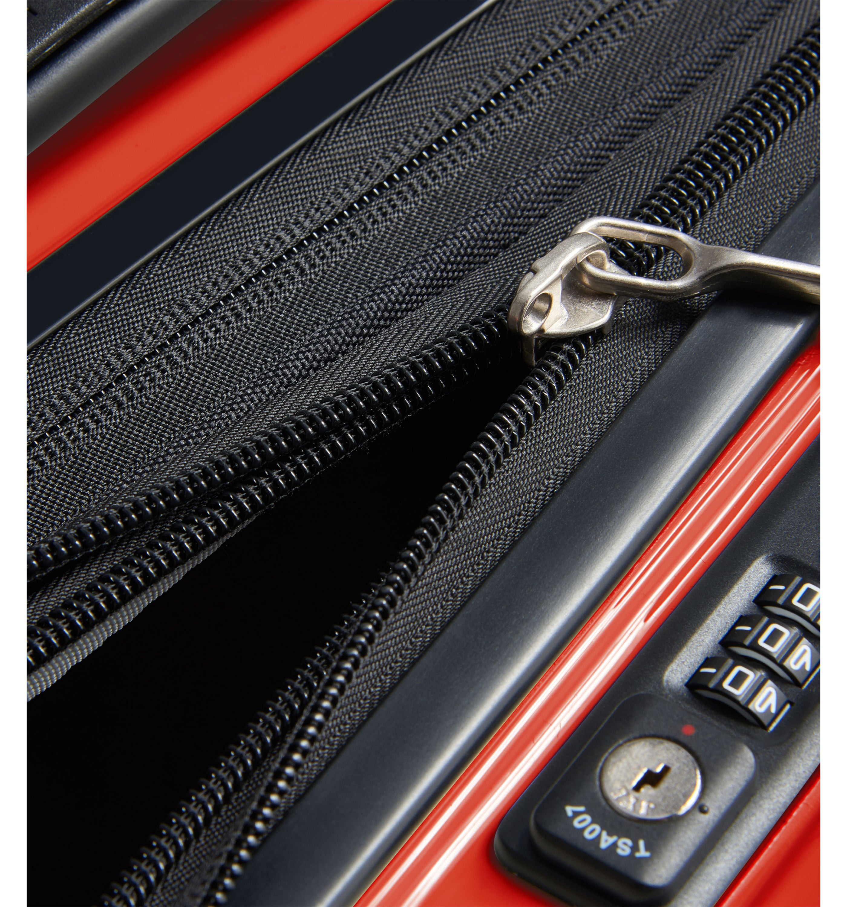 DELSEY PARISShadow 5.0 Business Cabin Red 55cm (Small) Luggage