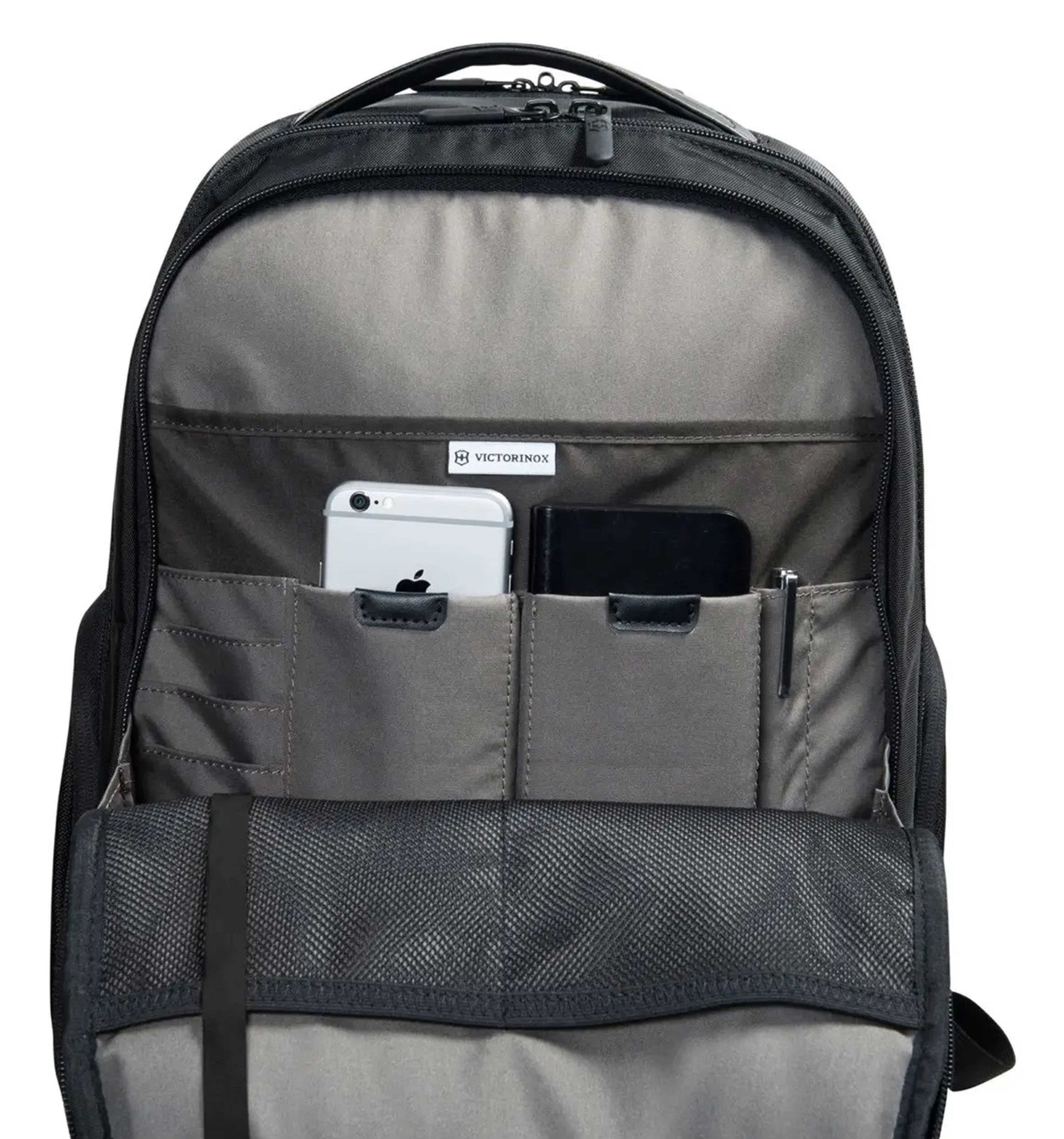 VICTORINOXAltmont Original Essential Laptop Backpack Black