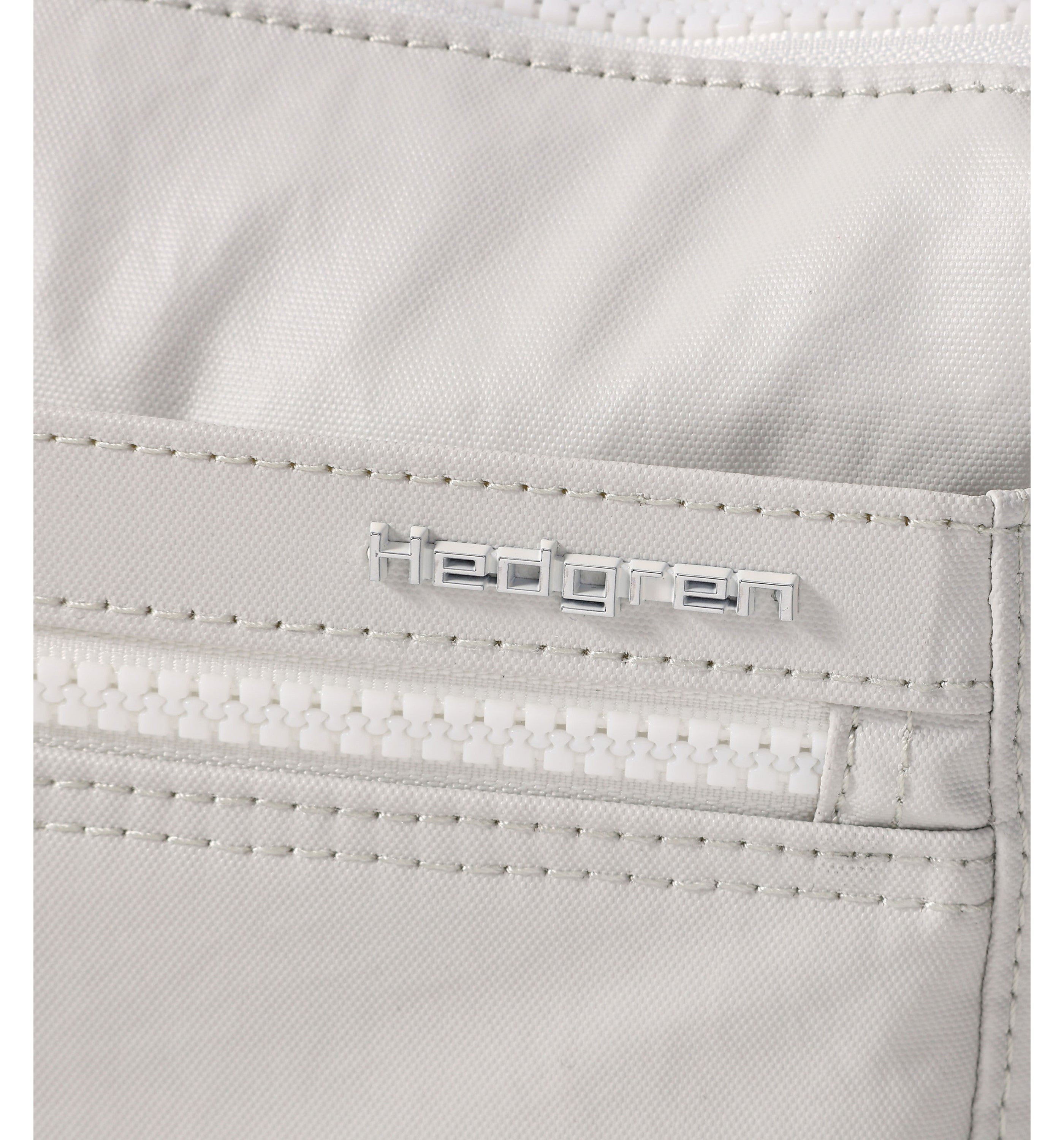 HEDGRENEye M Sling Bag
