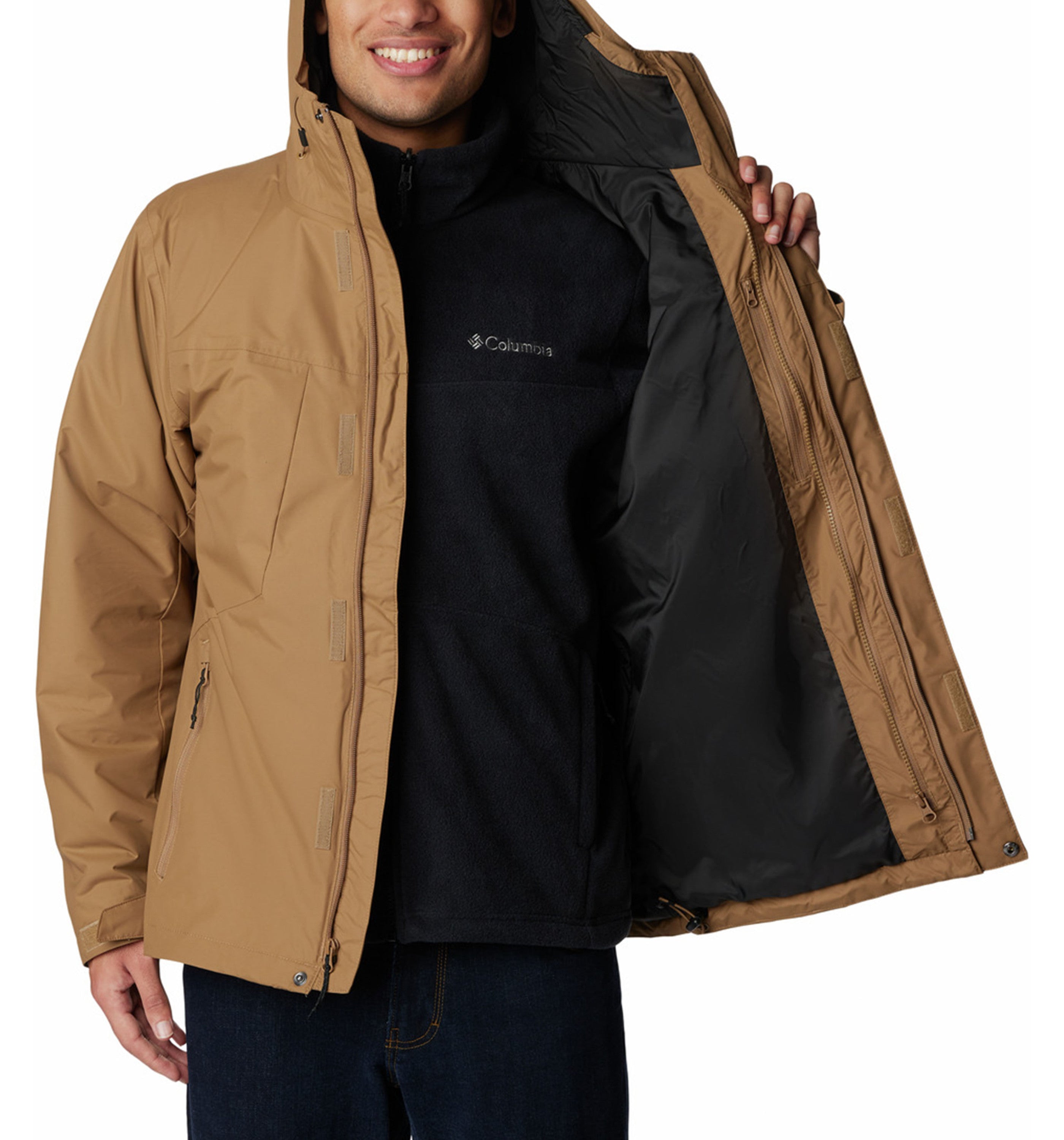 COLUMBIA SPORTSWEARMen's Tunnel Falls Interchange Jacket