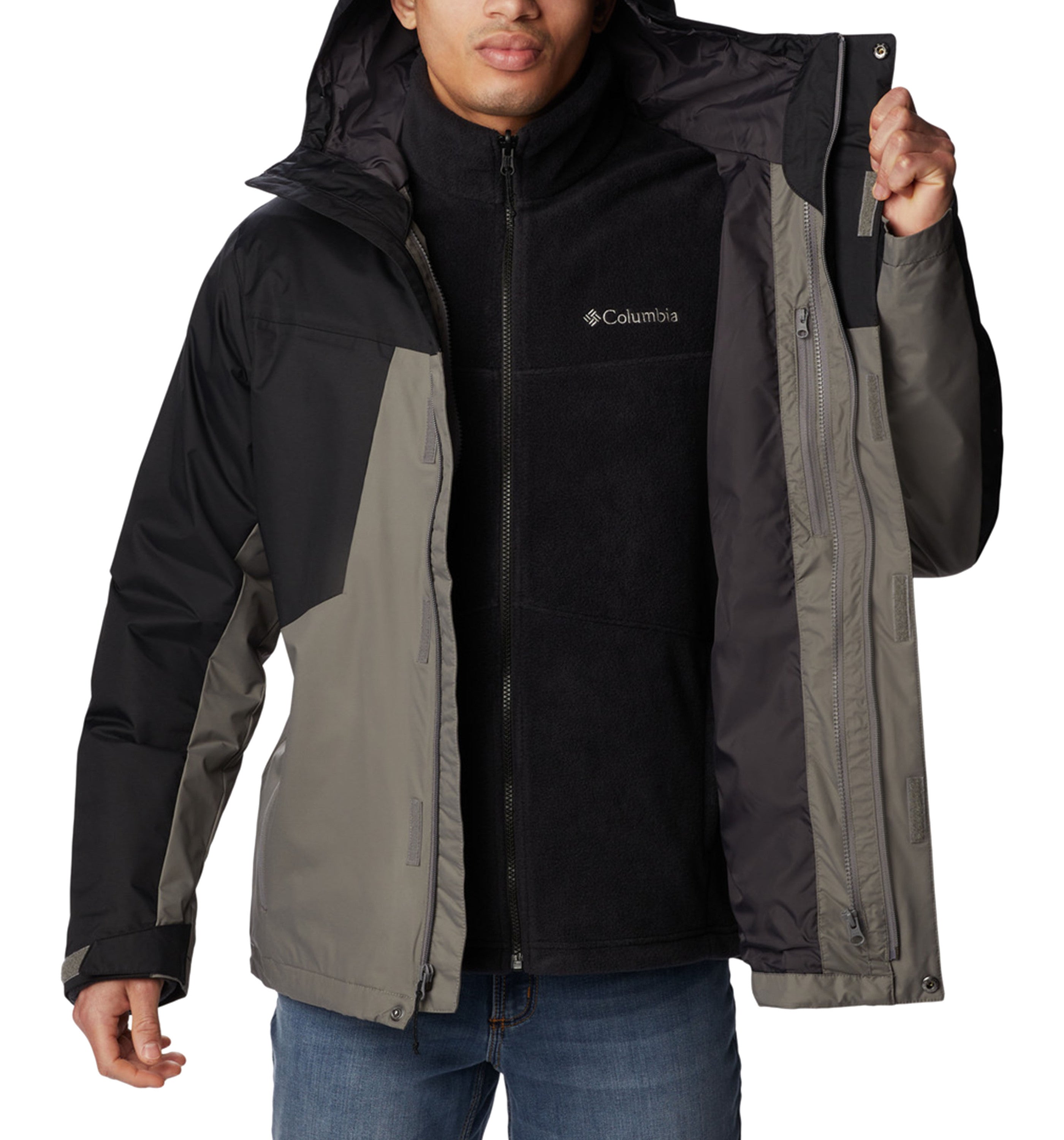 COLUMBIA SPORTSWEARMen's Tunnel Falls Interchange Jacket