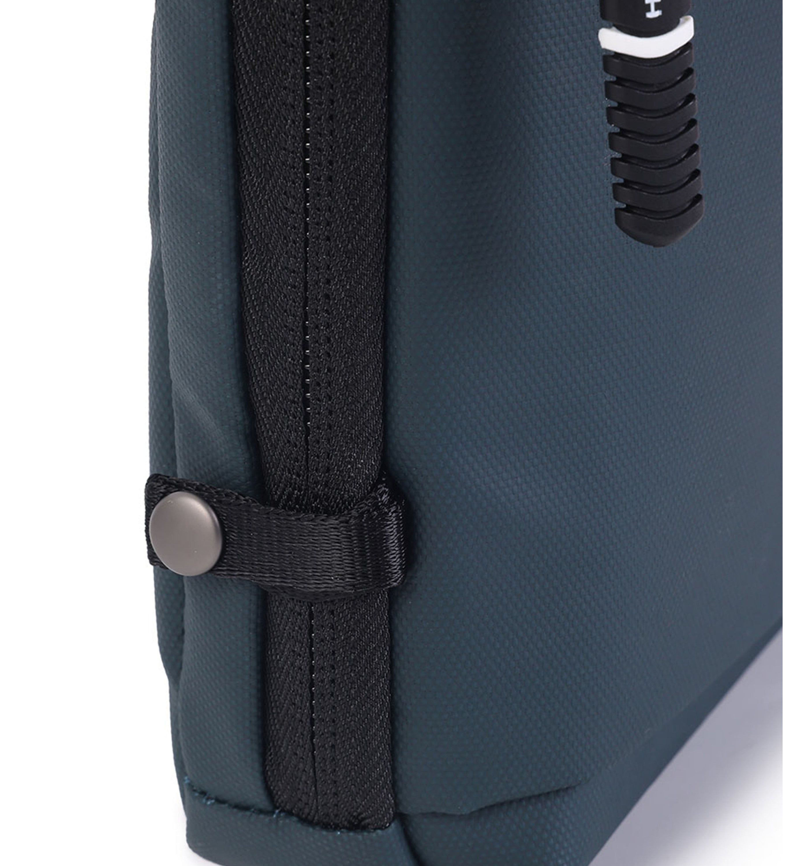 HEDGRENTurn Sling Bag