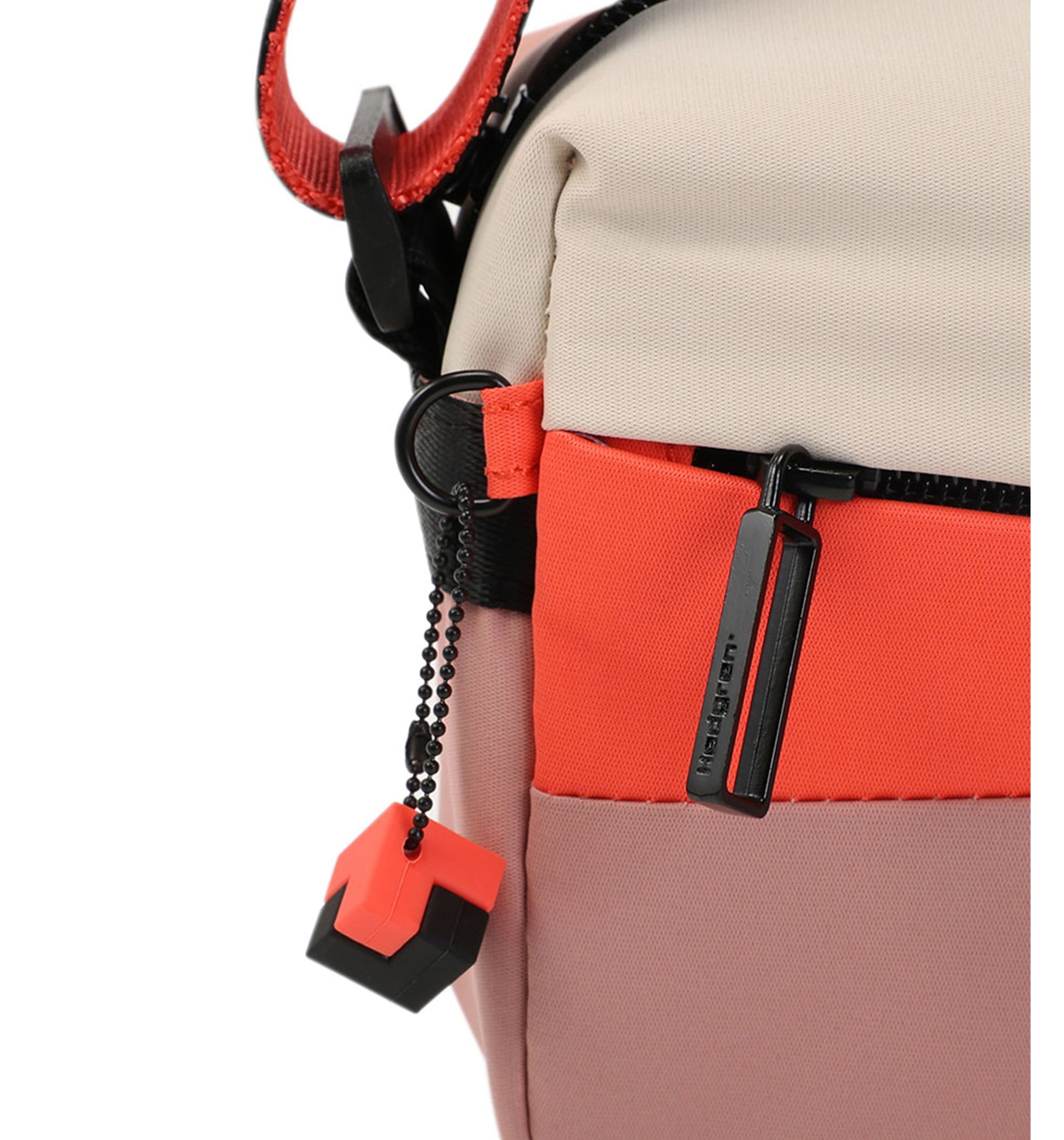 HEDGRENNeutron Sling Bag
