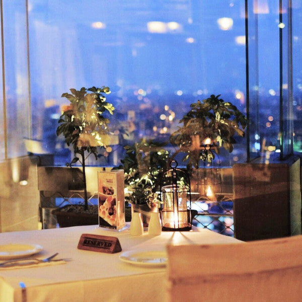 Romantic Destinations + Things To Do To Celebrate Valentine’s Day