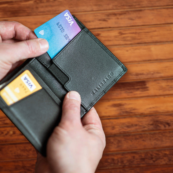 Must-Have Travel Credit Cards & Their Benefits