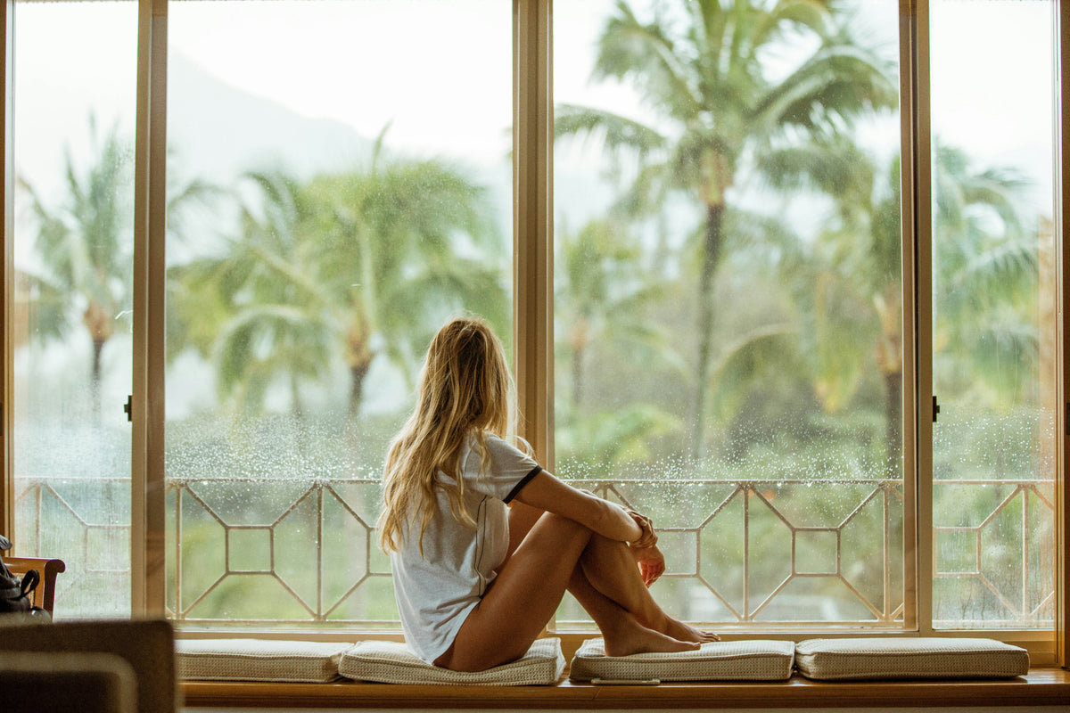 9 Rainy Season Travel Must-Haves for Comfortable Trips