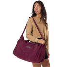 JANSPORTJANSPORT RECHARGE GYM BAG LARGE CHERRY LACQUER 35L
