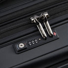 DELSEY PARISDelsey Paris Shadow 5.0 66cm (Medium) Black