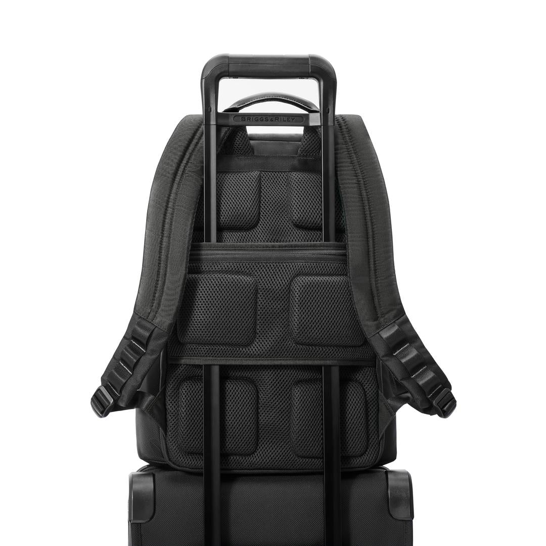 Briggs & RileyBRIG BAG US 789311055392 MEDIUM CARGO BACKPACK BLACK BACKPACK -