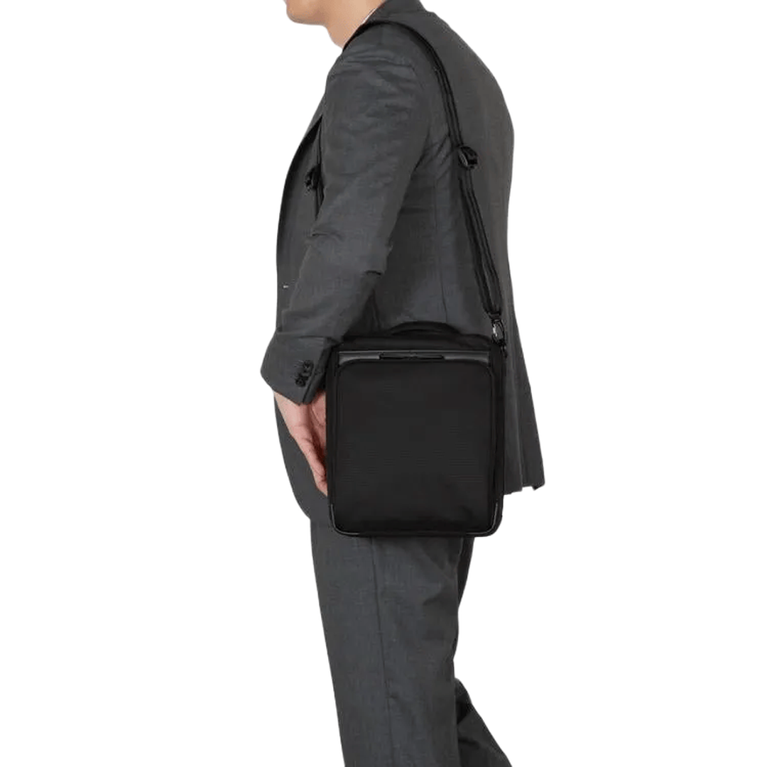 ACEA. Flexlite Fit Crossbody