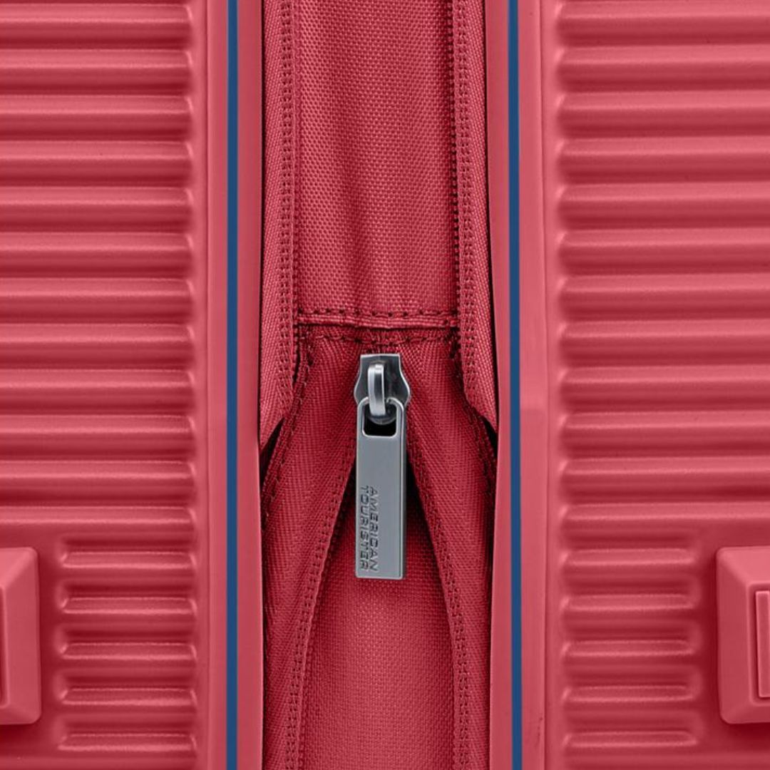 AMERICAN TOURISTERCubecraft Large